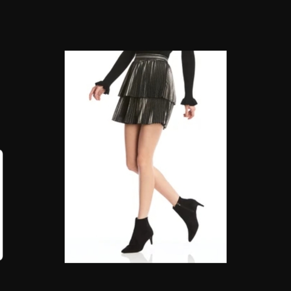 Bailey 44 tiered mini skirt - Picture 1 of 7